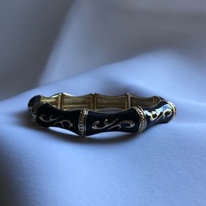 Black and gold stretch bracelet